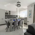 A26 - 5 Mins Walk To Valletta Ferry - Shopping Mall And Bay By Quicktrips Lägenhet *