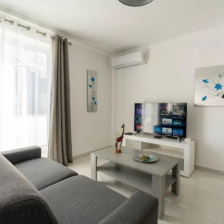 Апартаменты A26 - 5 Mins Walk To Valletta Ferry - Shopping Mall And Bay By Quicktrips *